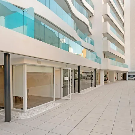 Modern Center Steps From The Appartement